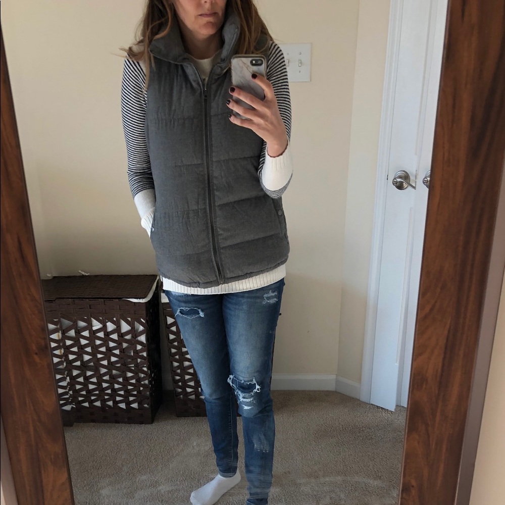 Old navy gray quilted puffer vest